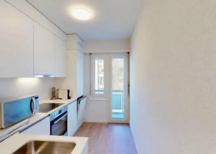 Spacious Minimalist Prilly 2br Free Parking Appartement Prilly